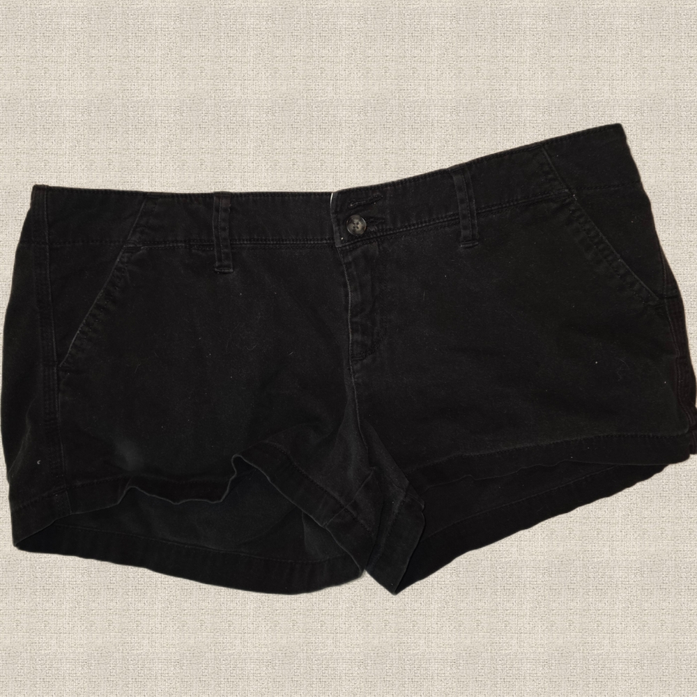 American Eagle Outfitters Black Cargo Shorts